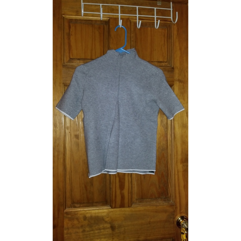 Zara knit short sleeve sweater
